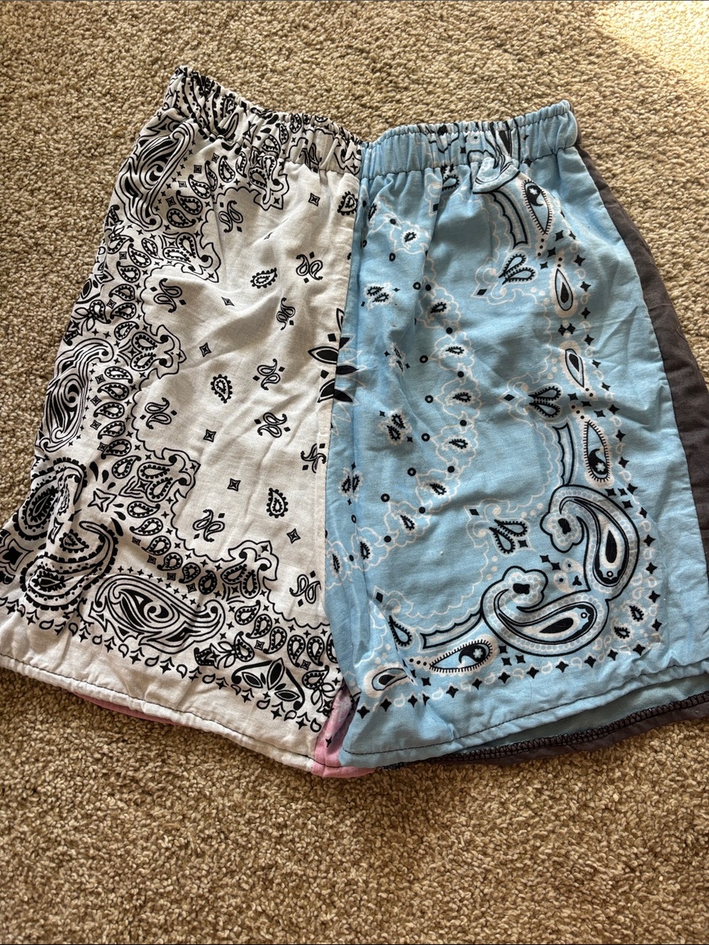 Bandana-Print Two-Tone Shorts - White & Light Blue
